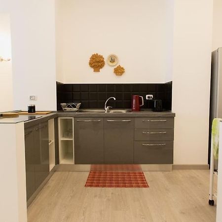 Appartamento 2 Camere Da Letto Al Politeama Палермо Екстериор снимка
