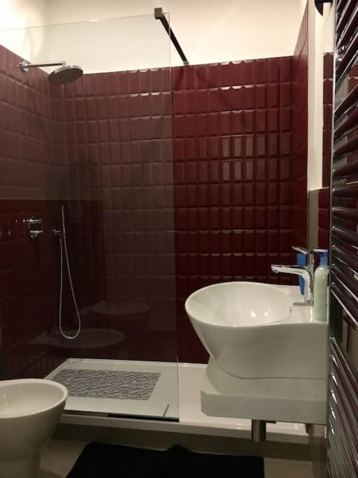 Appartamento 2 Camere Da Letto Al Politeama Палермо Екстериор снимка